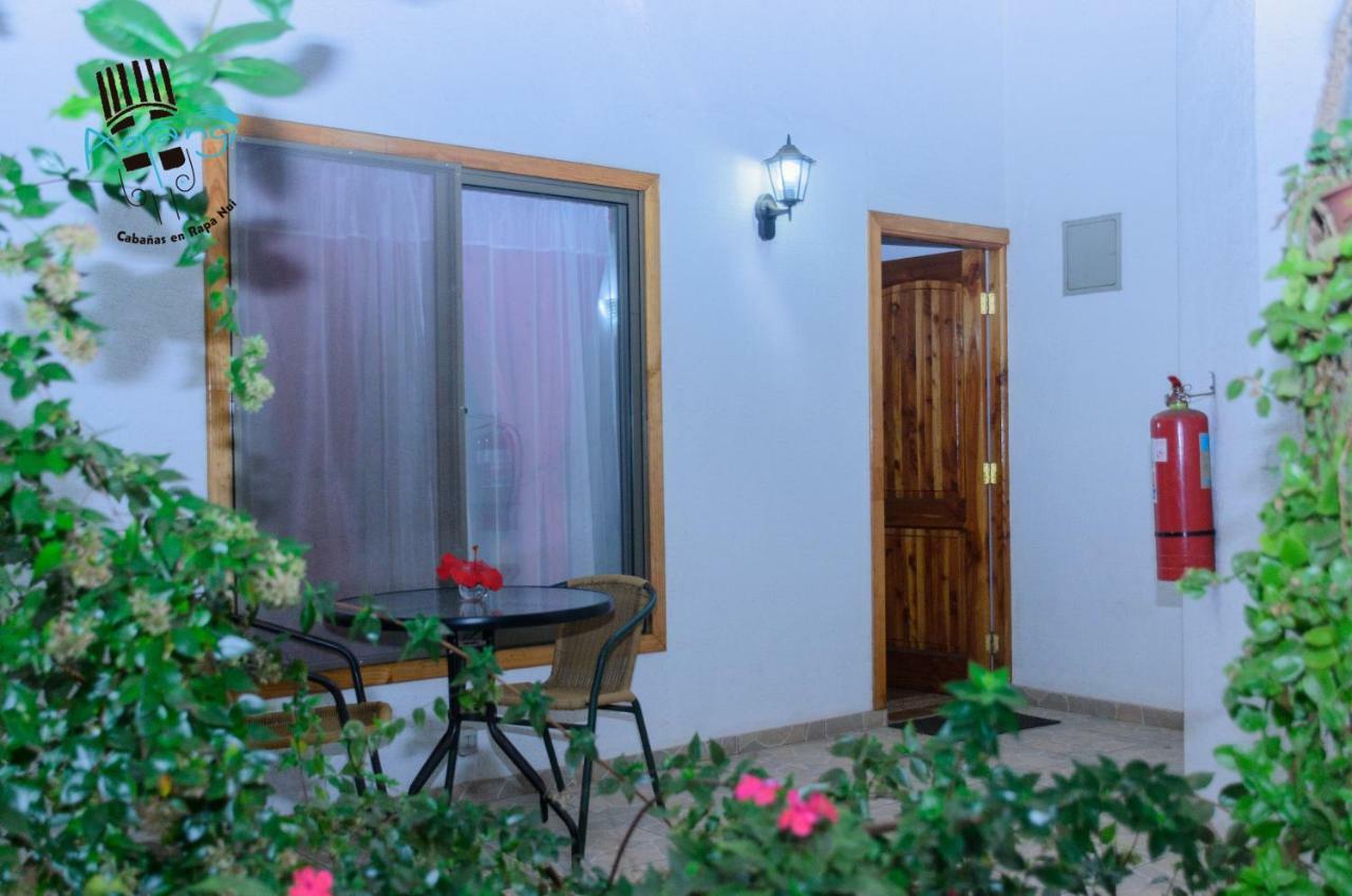 Hostal Y Cabanas Aorangi Hanga Roa Buitenkant foto