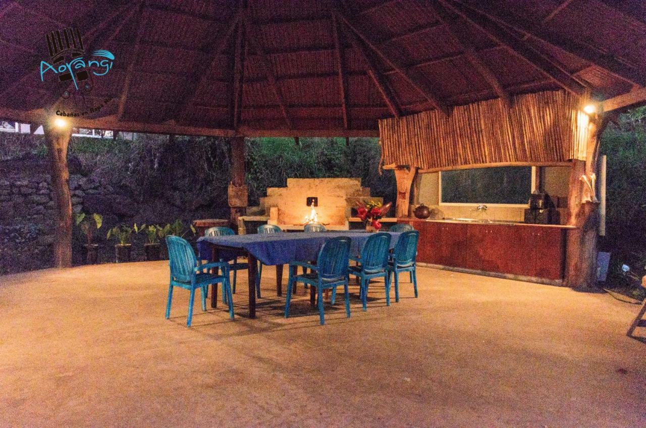 Hostal Y Cabanas Aorangi Hanga Roa Buitenkant foto